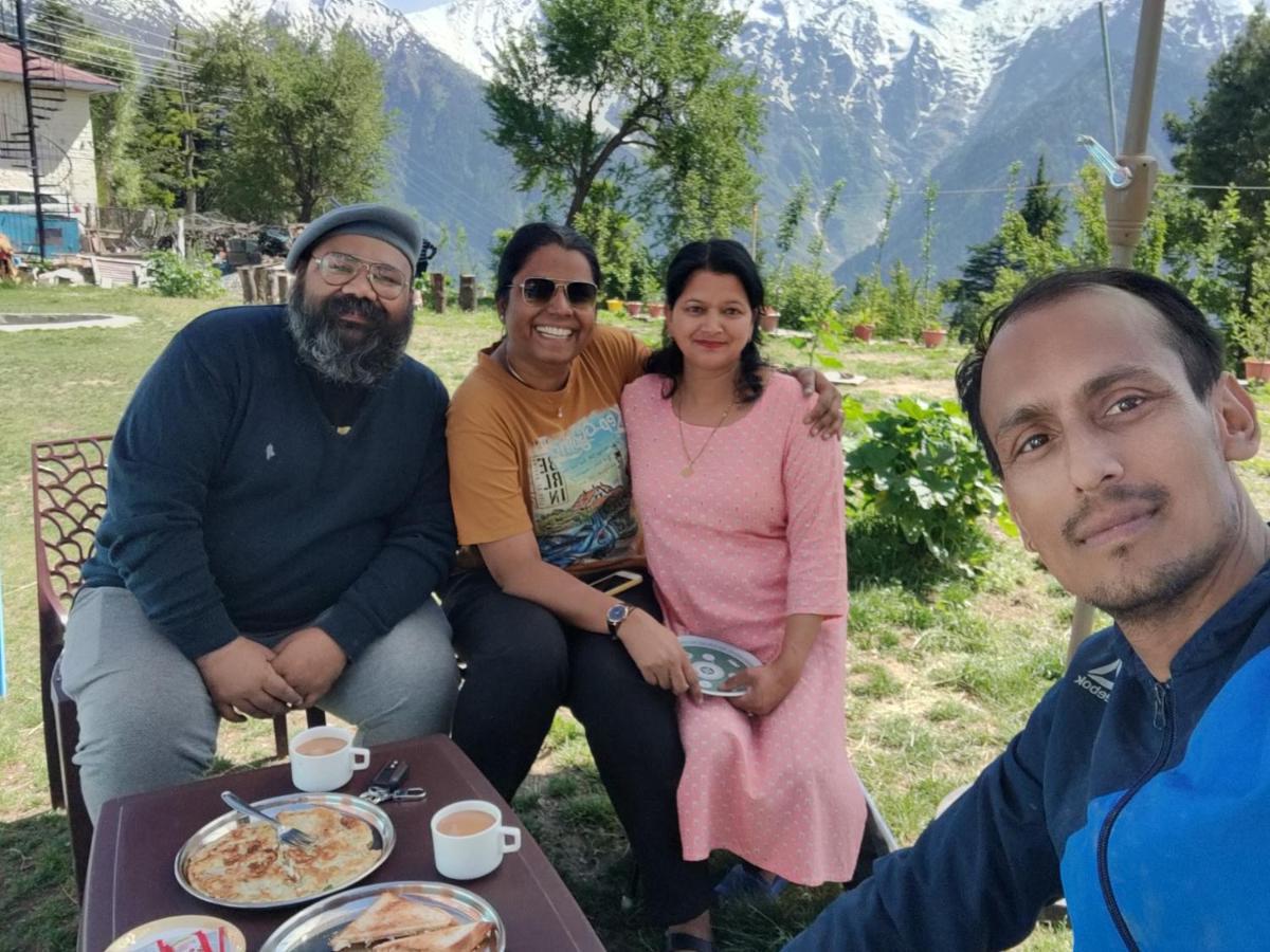 Silk Route Home Stay Kalpa Eksteriør billede