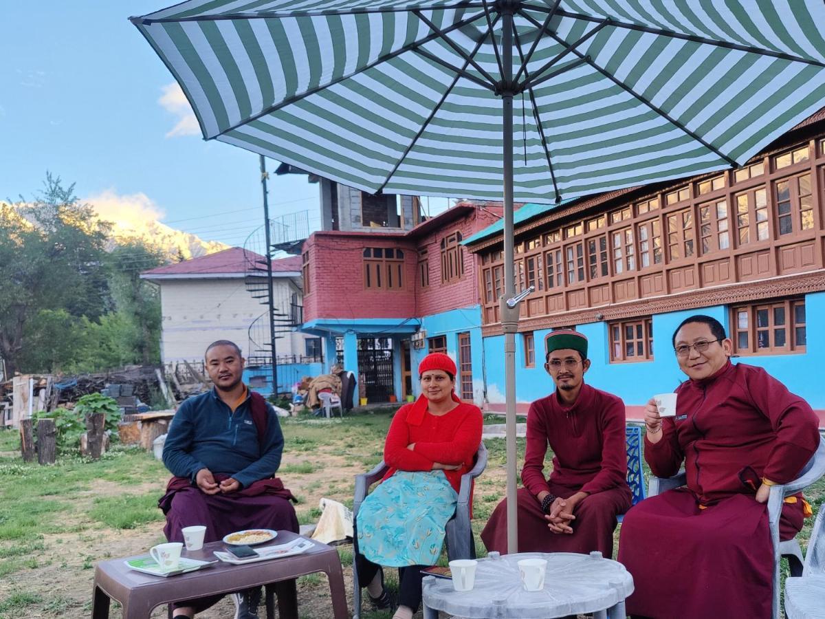Silk Route Home Stay Kalpa Eksteriør billede