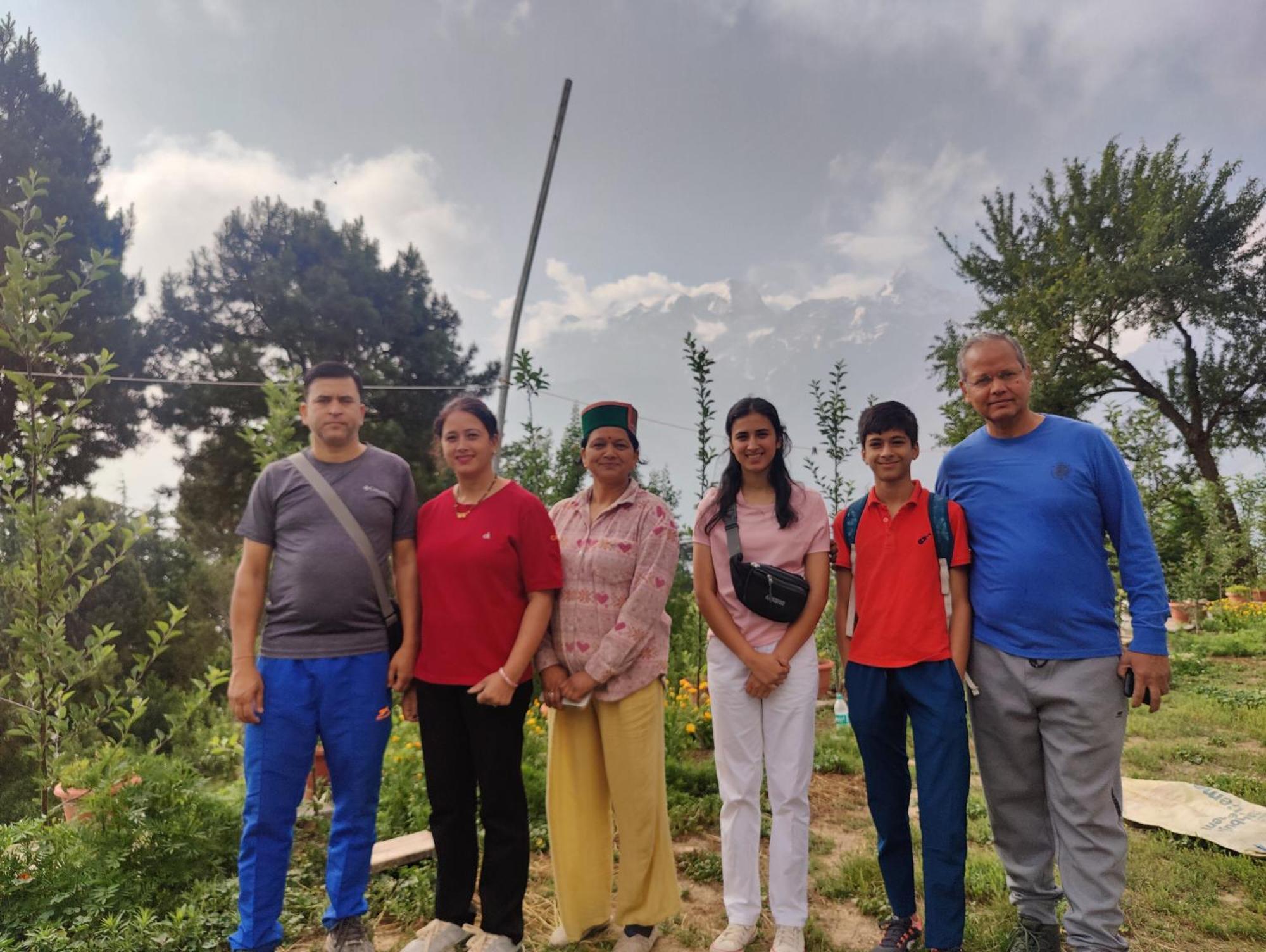 Silk Route Home Stay Kalpa Eksteriør billede