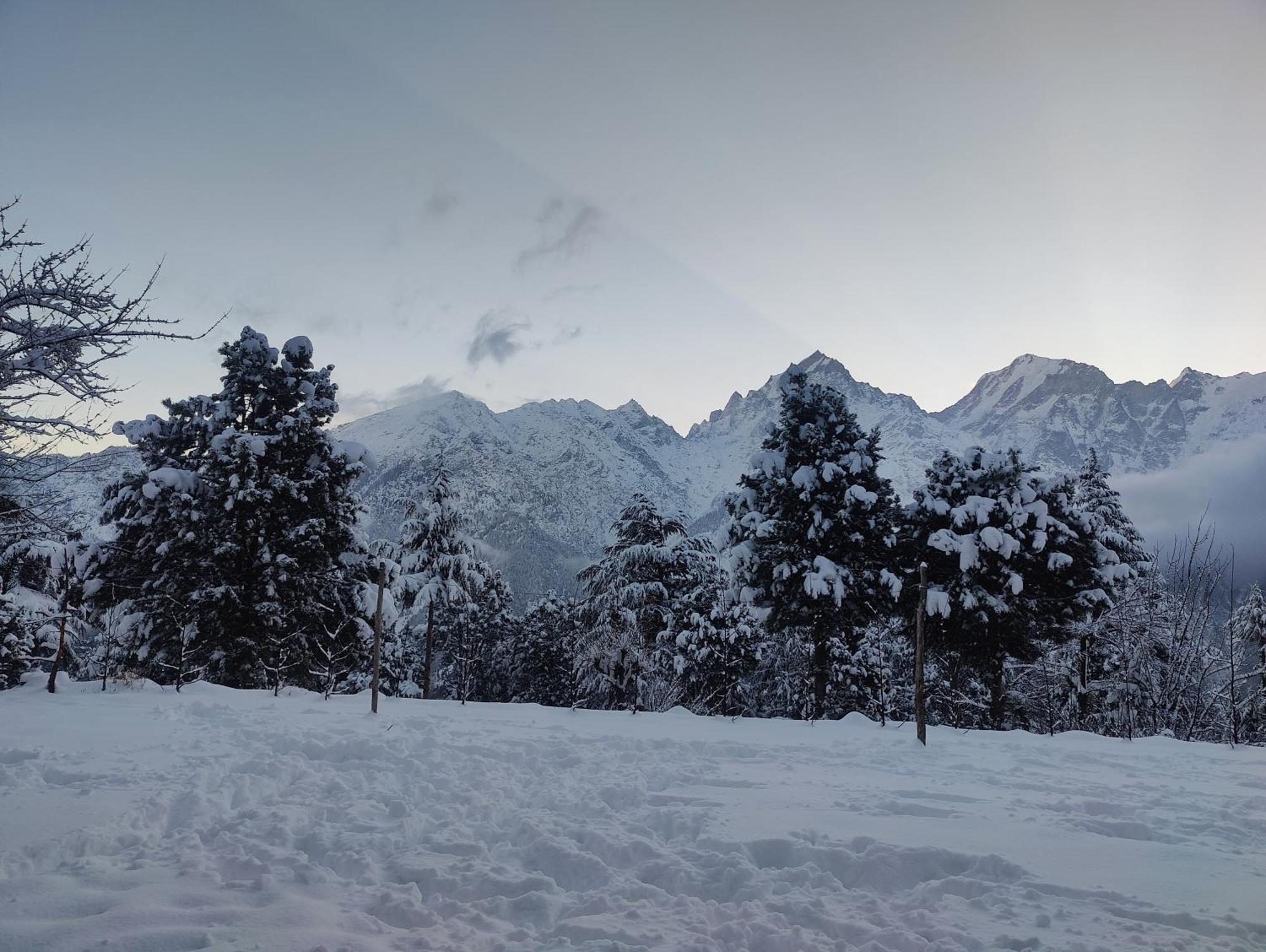 Silk Route Home Stay Kalpa Eksteriør billede
