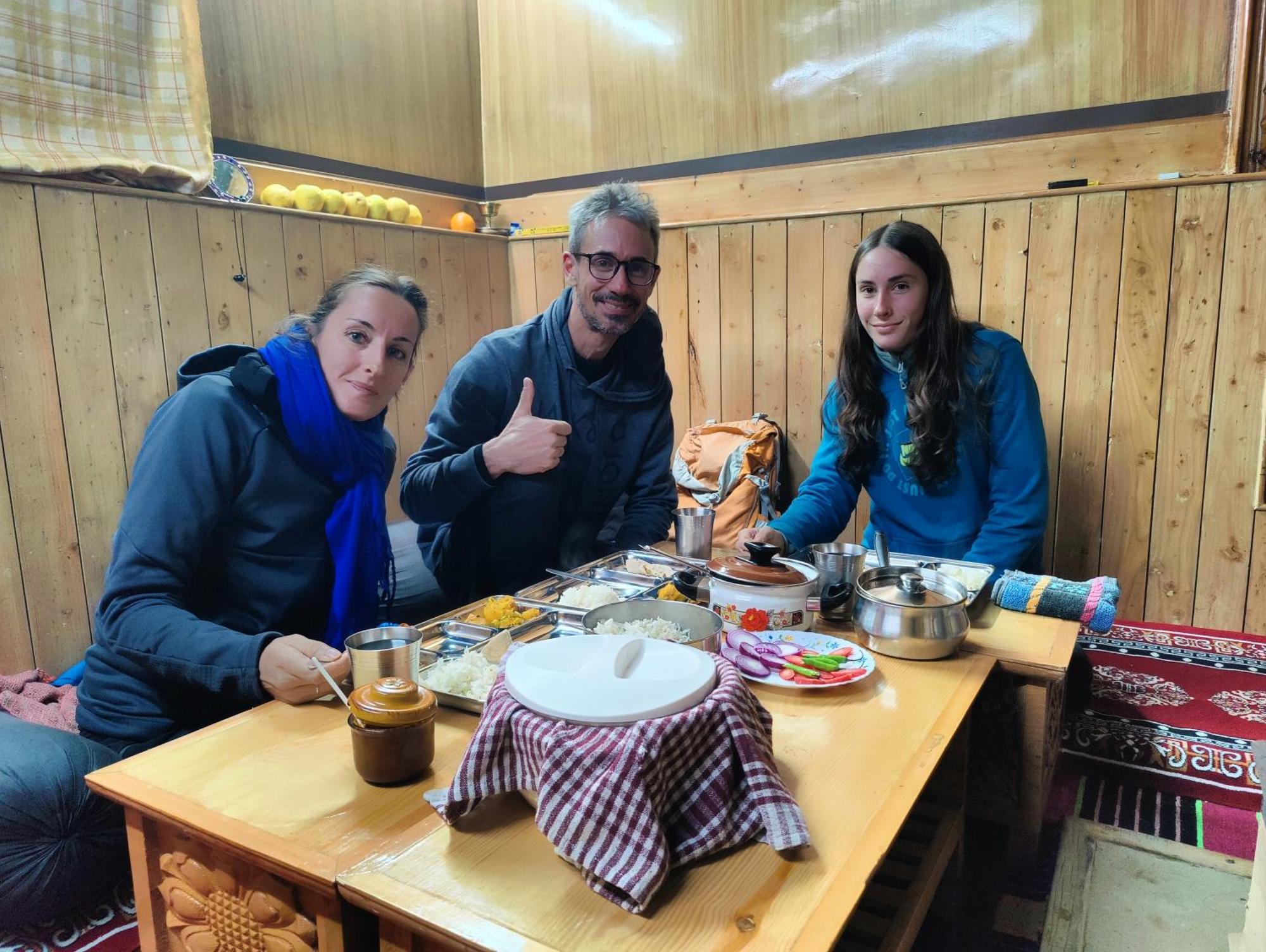 Silk Route Home Stay Kalpa Eksteriør billede
